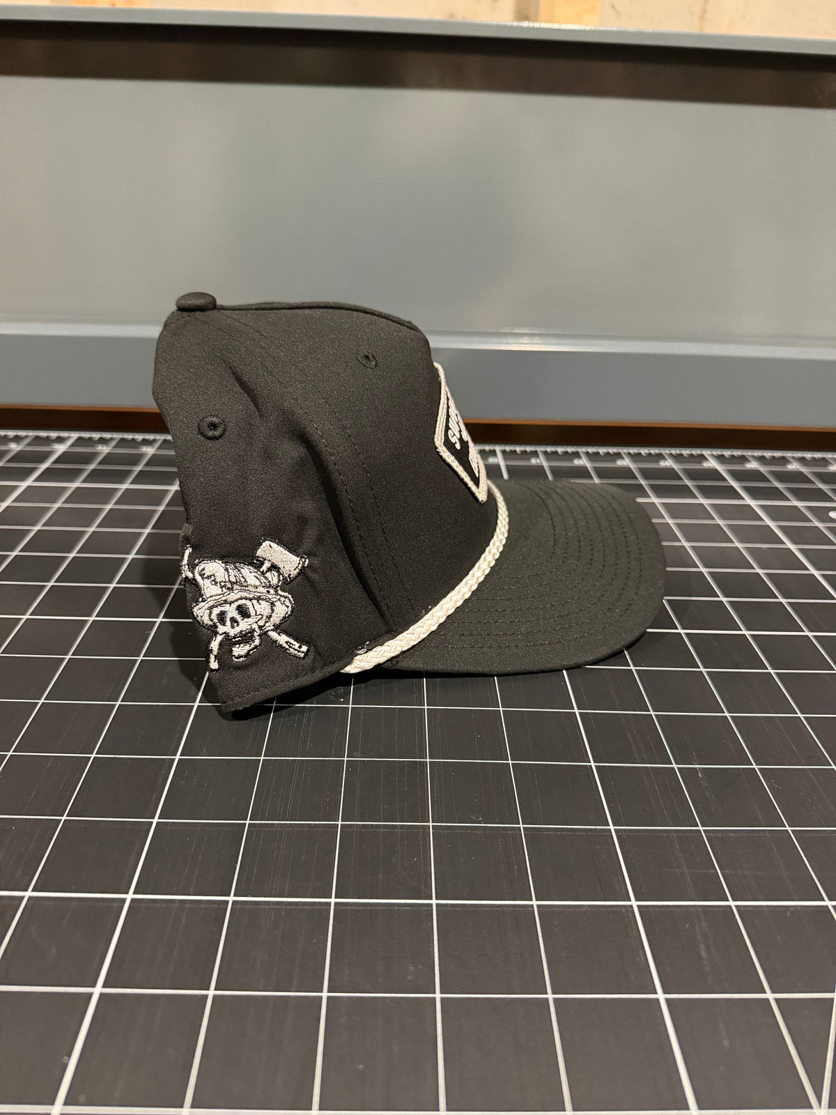 Support Your local Engine Co. Black R258 Rope